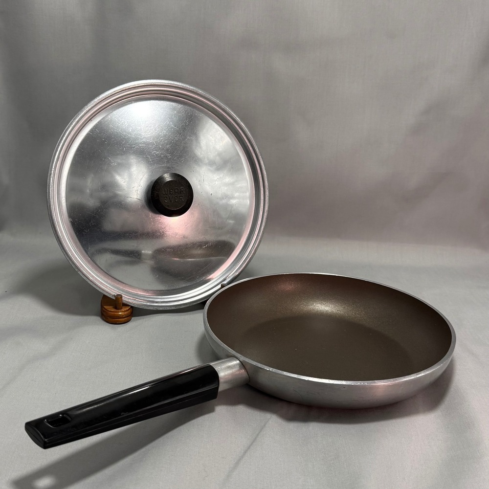 Wear-Ever 8" Non-Stick Skillet with Lid VTG Frying Pan Aluminum USA Black Handle